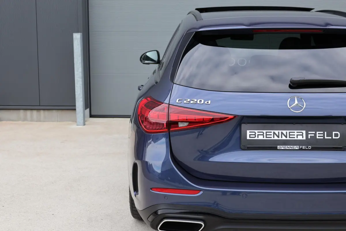 220 d AMG Line / Panoramadak / Memory Stoelen / Burmester Surround / Night Pakket / Trekhaak Wegklapbaar