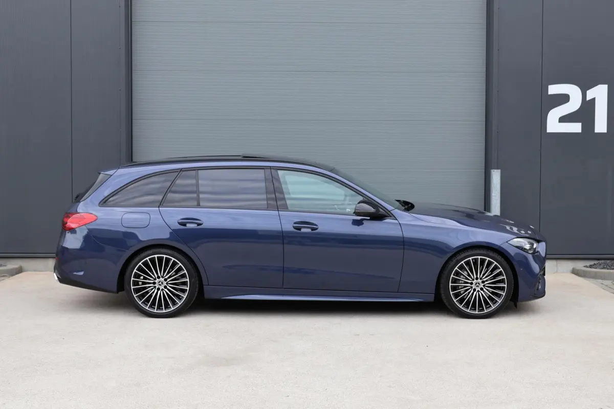 220 d AMG Line / Panoramadak / Memory Stoelen / Burmester Surround / Night Pakket / Trekhaak Wegklapbaar