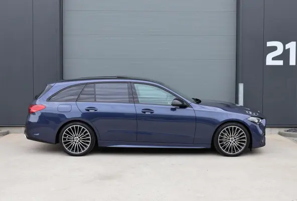 220 d AMG Line / Panoramadak / Memory Stoelen / Burmester Surround / Night Pakket / Trekhaak Wegklapbaar
