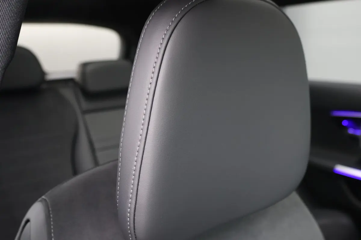 220 d AMG Line / Panoramadak / Memory Stoelen / Burmester Surround / Night Pakket / Trekhaak Wegklapbaar
