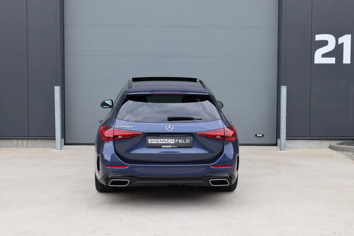 220 d AMG Line / Panoramadak / Memory Stoelen / Burmester Surround / Night Pakket / Trekhaak Wegklapbaar