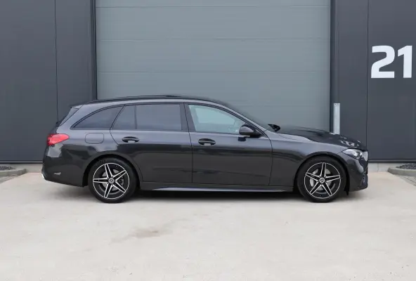 300 d AMG Line / Panoramadak / Memory Stoelen / Burmester Surround / Night Pakket / Trekhaak Wegklapbaar