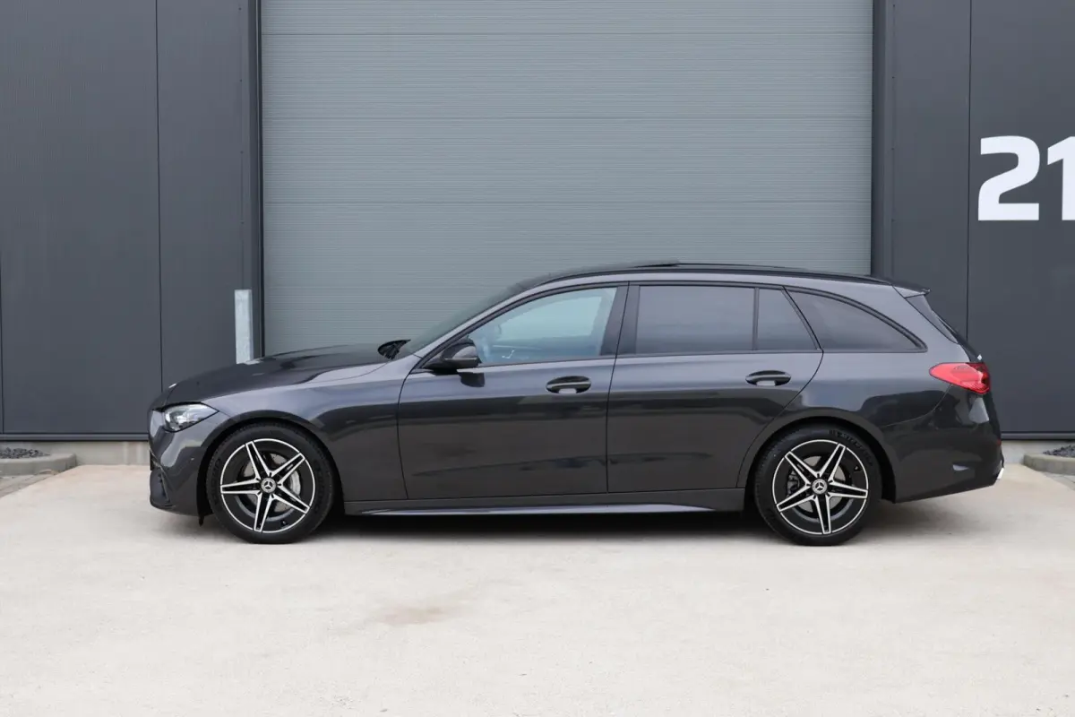 300 d AMG Line / Panoramadak / Memory Stoelen / Burmester Surround / Night Pakket / Trekhaak Wegklapbaar