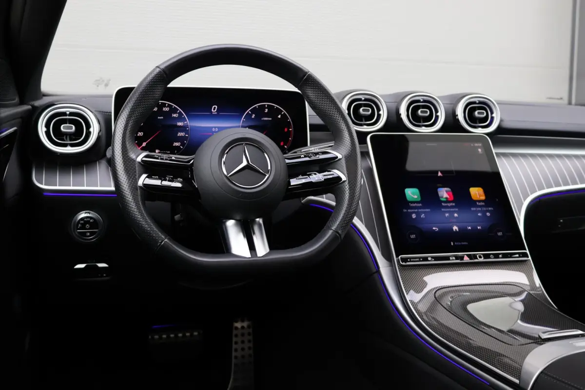 300 d AMG Line / Panoramadak / Memory Stoelen / Burmester Surround / Night Pakket / Trekhaak Wegklapbaar
