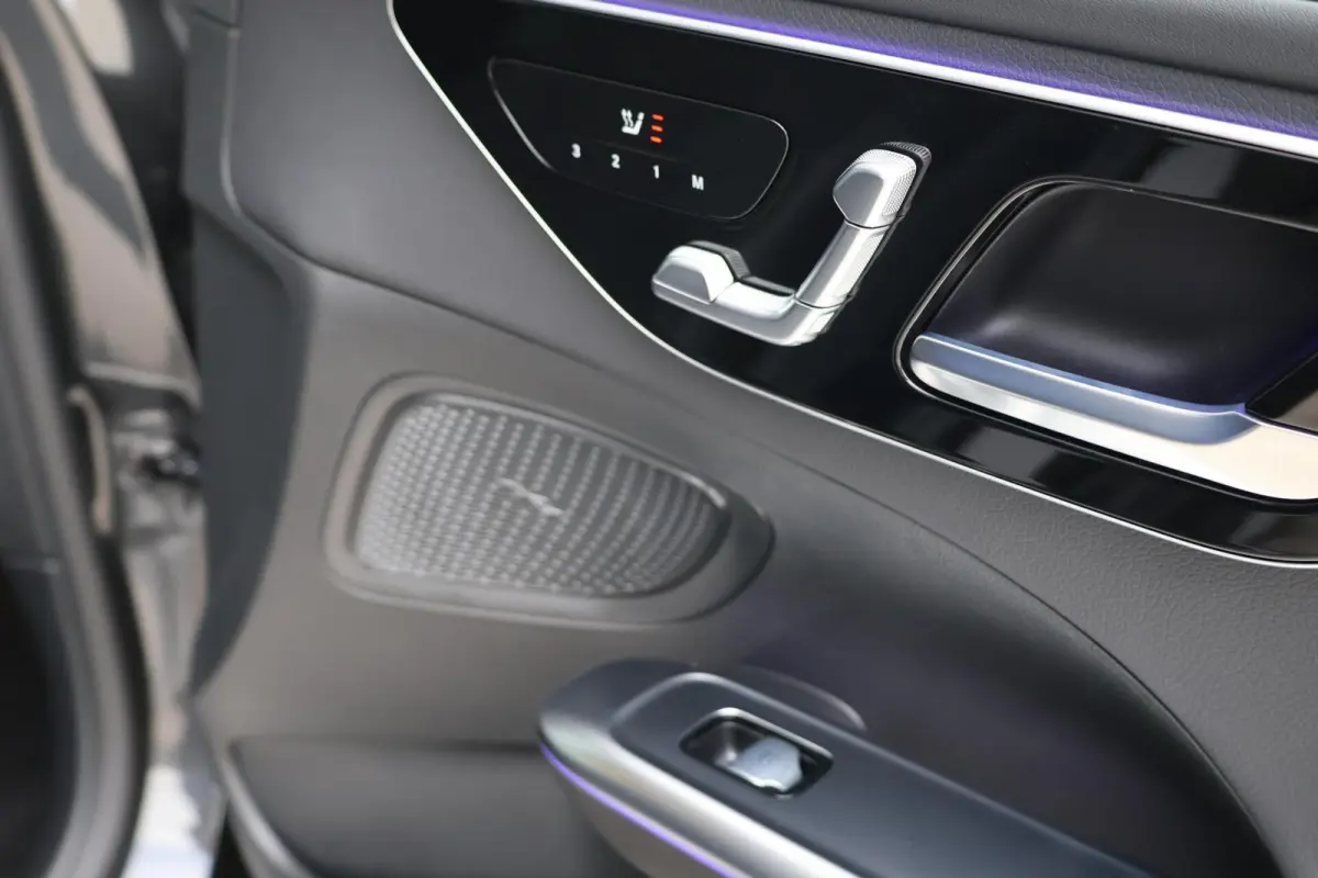 300 d AMG Line / Panoramadak / Memory Stoelen / Burmester Surround / Night Pakket / Trekhaak Wegklapbaar