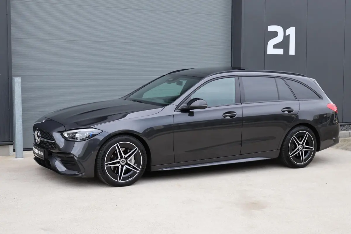 300 d AMG Line / Panoramadak / Memory Stoelen / Burmester Surround / Night Pakket / Trekhaak Wegklapbaar