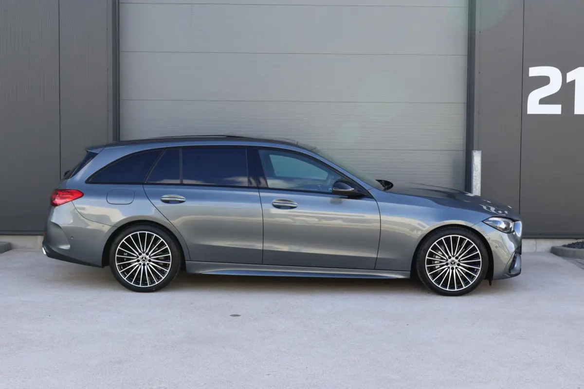 300 d AMG Line / Panoramadak / Memory Stoelen / Burmester Surround / Night Pakket / Trekhaak Wegklapbaar