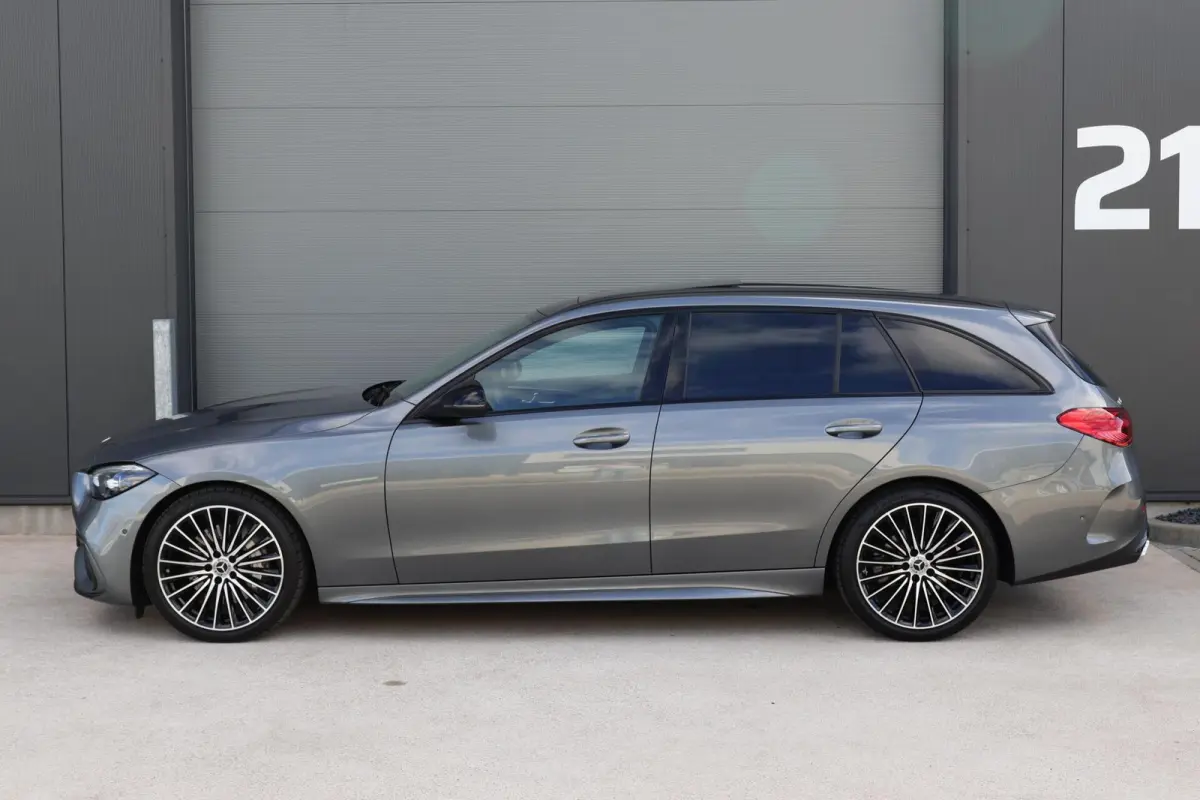 300 d AMG Line / Panoramadak / Memory Stoelen / Burmester Surround / Night Pakket / Trekhaak Wegklapbaar