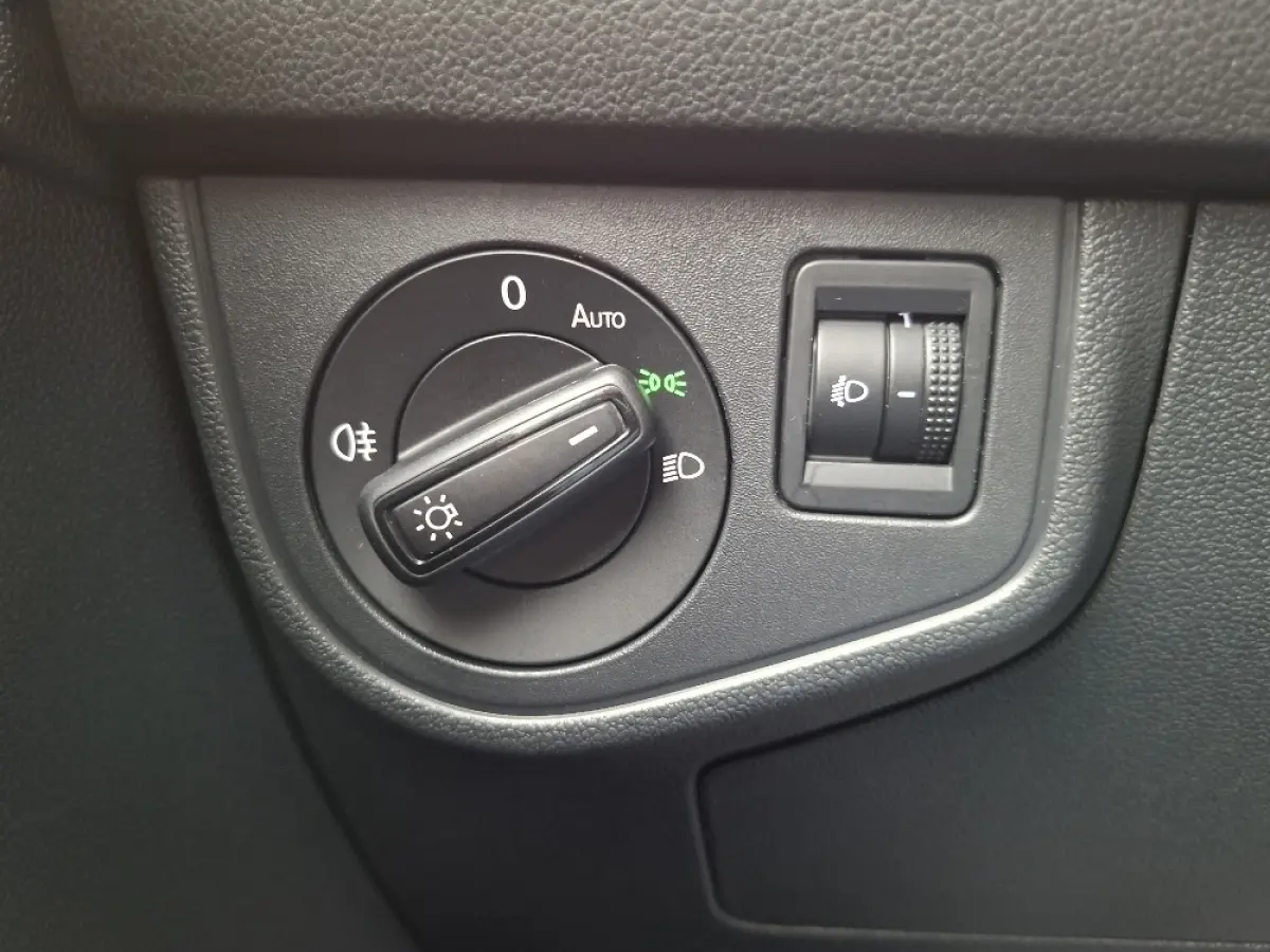 1.0 TSI Life Business * AUTOMAAT * Apple Carplay * 37.000KM!