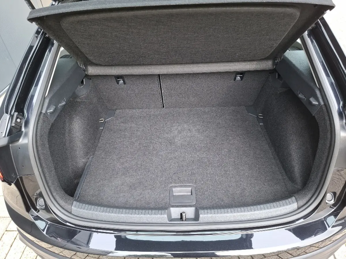 1.0 TSI Life Business * AUTOMAAT * Apple Carplay * 37.000KM!