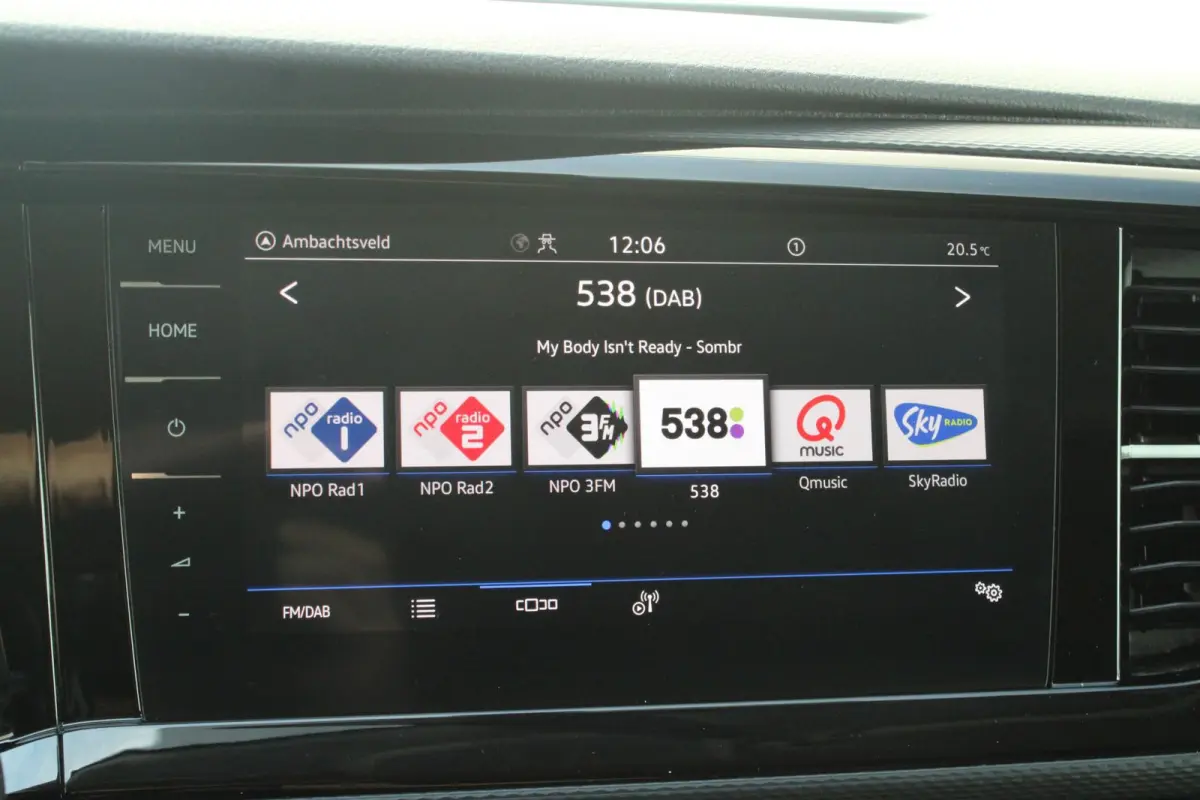 2.0 TDI 150pk DSG L2H1 28 Bulli | Adaptieve Cruise Control | LED Koplampen | Trekhaak | 20' Velgen | Navigatie | App Connect