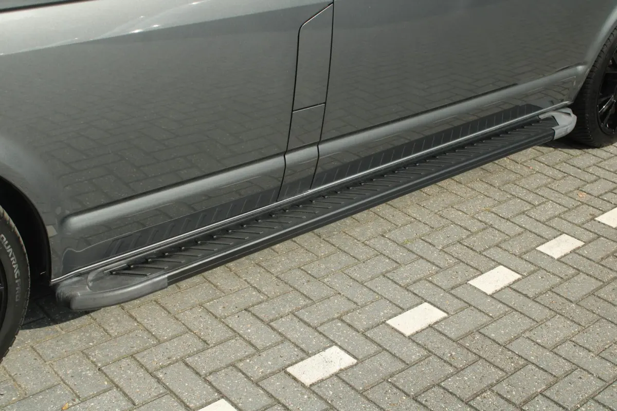 2.0 TDI 150pk DSG L2H1 28 Bulli | Adaptieve Cruise Control | LED Koplampen | Trekhaak | 20' Velgen | Navigatie | App Connect