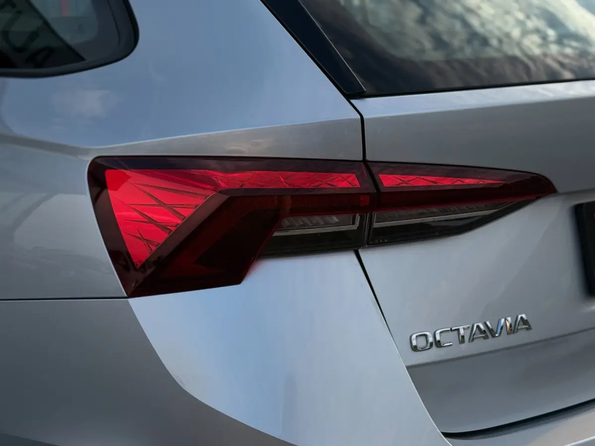 1.4 TSI iV PHEV | SOH 98% | Virtual Cockpit | LED