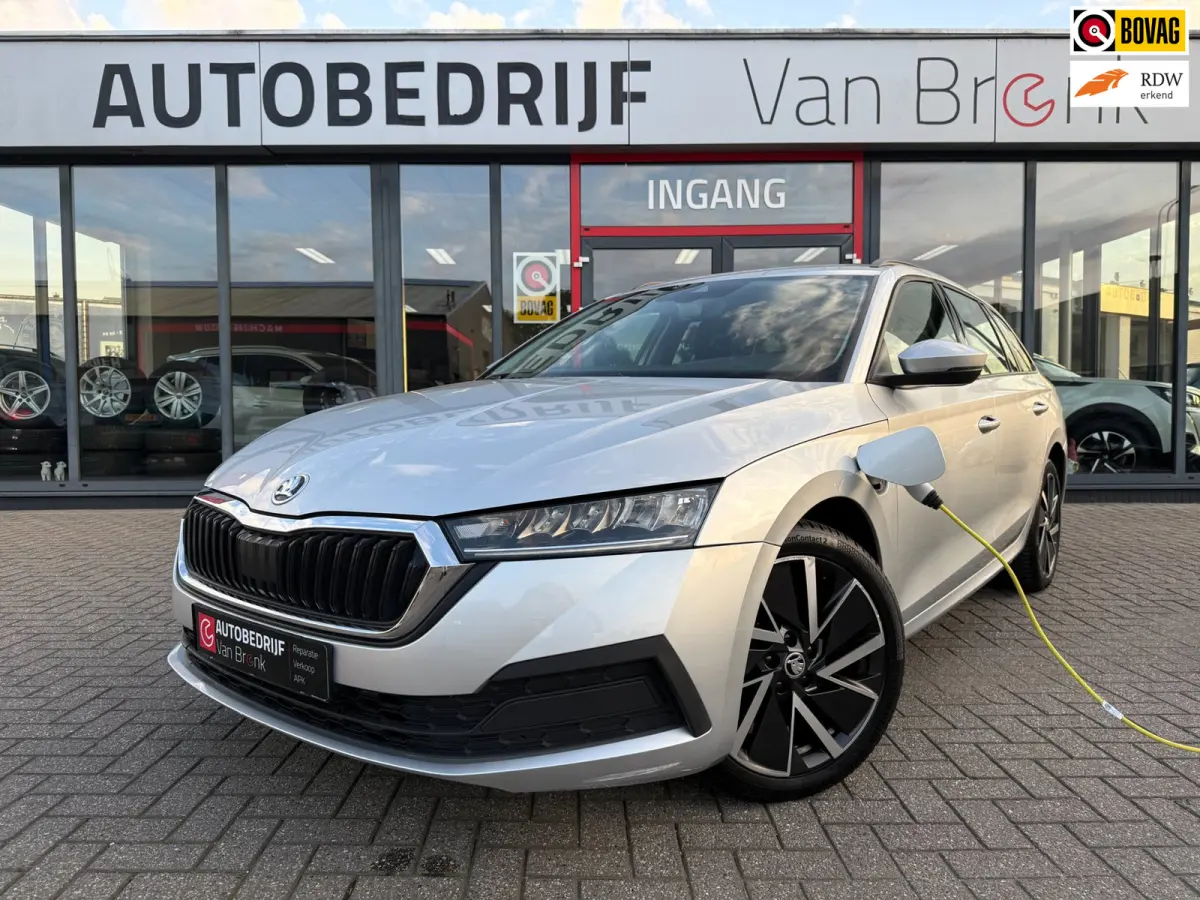 1.4 TSI iV PHEV | SOH 98% | Virtual Cockpit | LED
