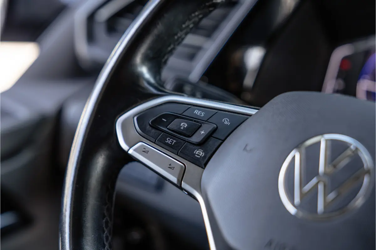 2.0 TDI BULLI | ACC | Bi-Xenon | Virtual Cockpit | CarPlay | Discover Pro | Camera | Navigatie | MF Stuur | Nieuwe APK