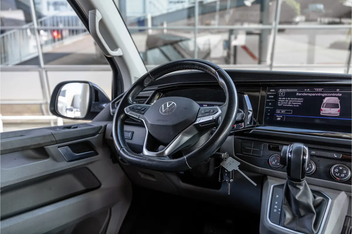2.0 TDI BULLI | ACC | Bi-Xenon | Virtual Cockpit | CarPlay | Discover Pro | Camera | Navigatie | MF Stuur | Nieuwe APK