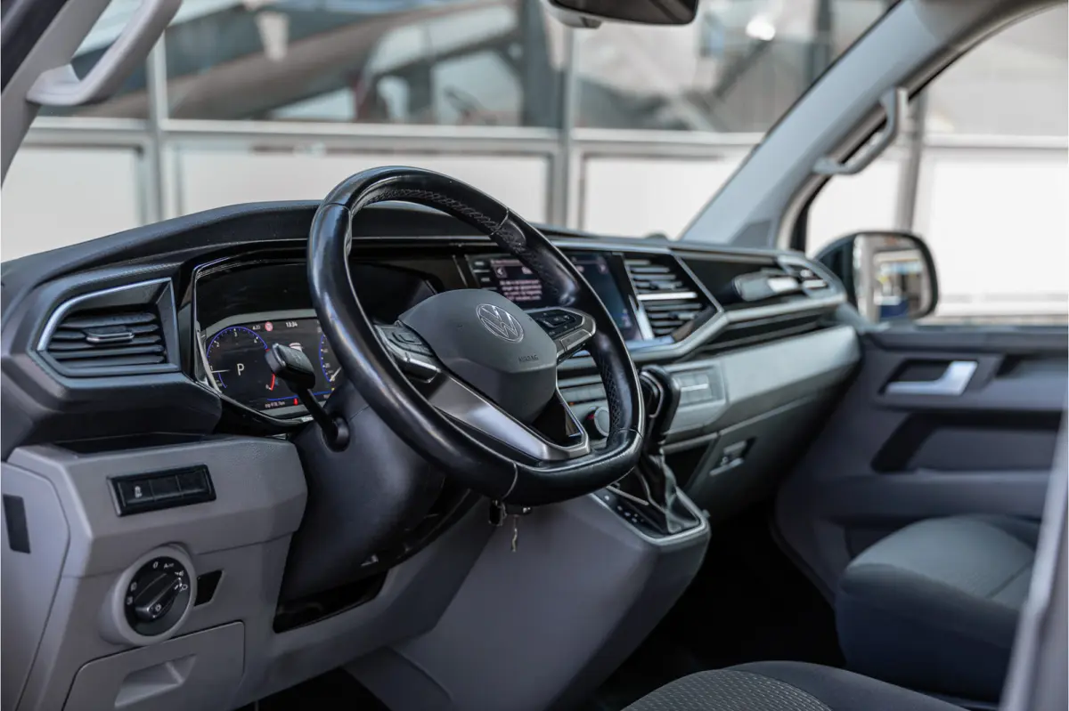 2.0 TDI BULLI | ACC | Bi-Xenon | Virtual Cockpit | CarPlay | Discover Pro | Camera | Navigatie | MF Stuur | Nieuwe APK