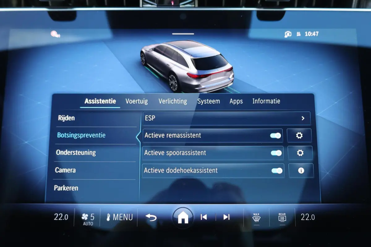 300 de 4MATIC AMG Line / Panoramadak / Memory Stoelen / Hyperscreen / Keyless-Go / Luchtvering / Nappa Leder