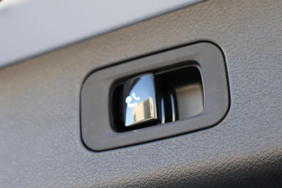 300 de 4MATIC AMG Line / Panoramadak / Memory Stoelen / Hyperscreen / Keyless-Go / Luchtvering / Nappa Leder