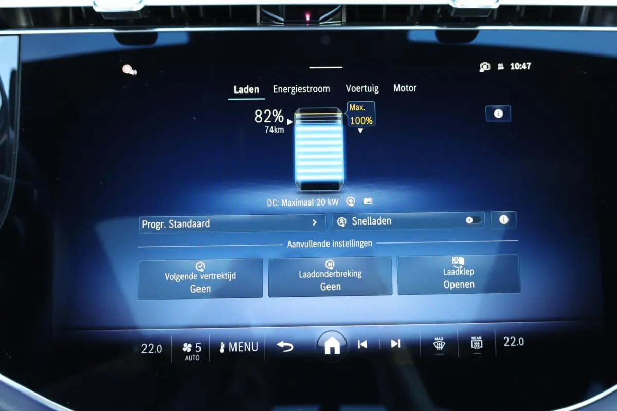 300 de 4MATIC AMG Line / Panoramadak / Memory Stoelen / Hyperscreen / Keyless-Go / Luchtvering / Nappa Leder