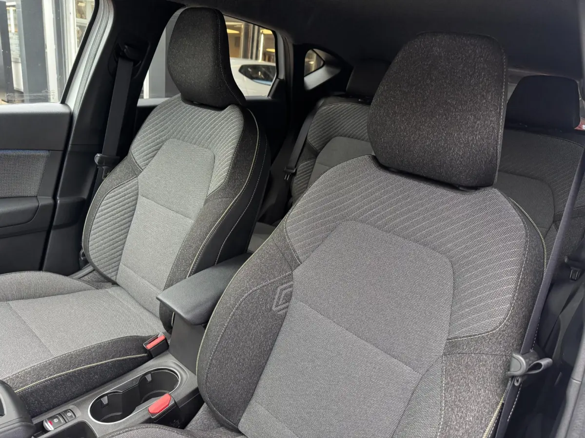 1.8 E-Tech full hybrid 160 techno