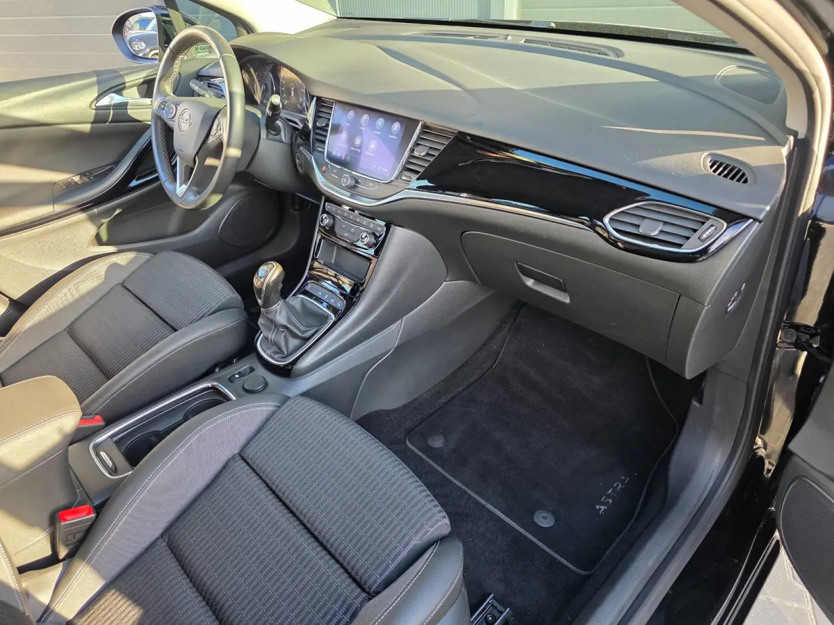1.2 Elegance | TREKHAAK | NAVI | CARPLAY | CAMERA | CRUISE