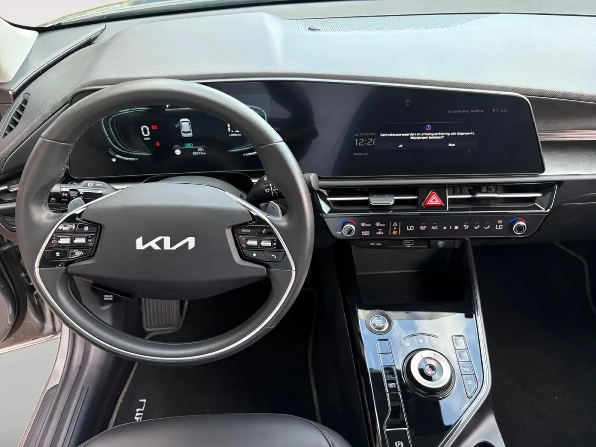 1.6 GDi Hybrid ComfortLine | Navigatie | Adaptieve Cruise Control | Apple Carplay / Android Auto | Climate control | Lichtmetalen Velgen |