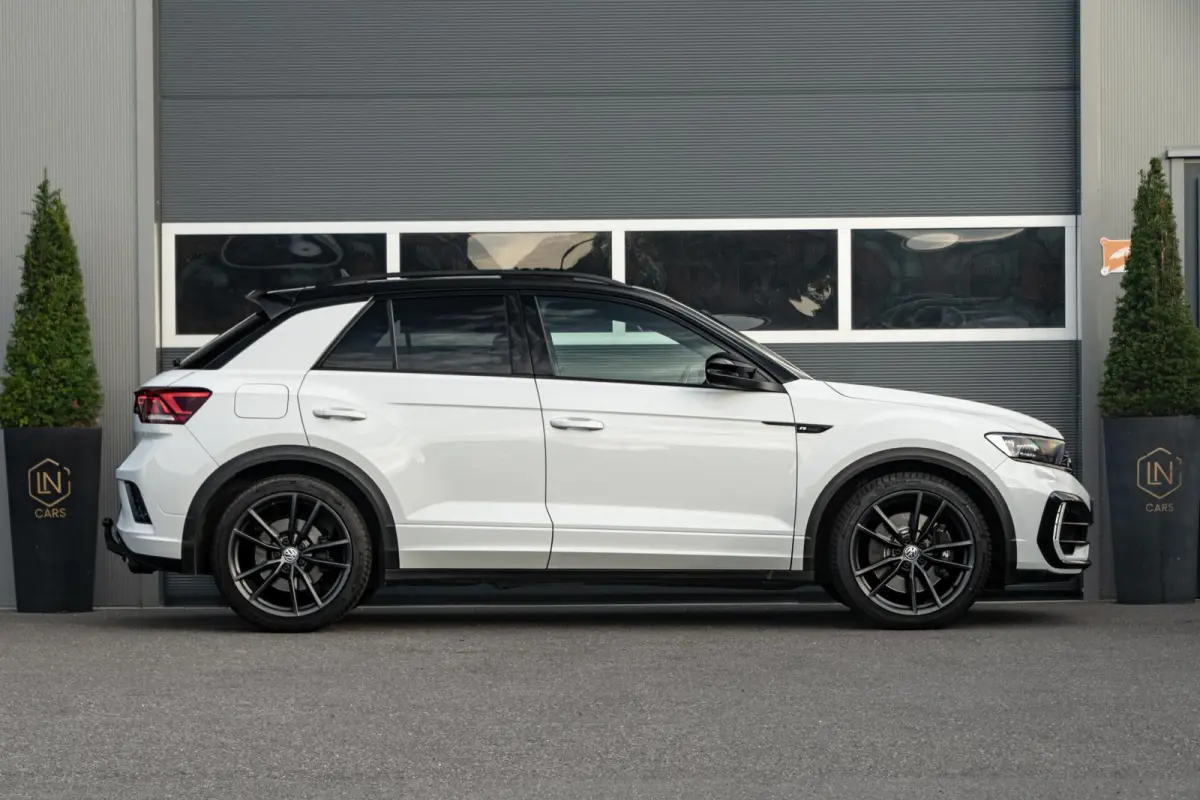 2.0 TSI 4Motion R|Akrapovic|DAB|Pano|ACC