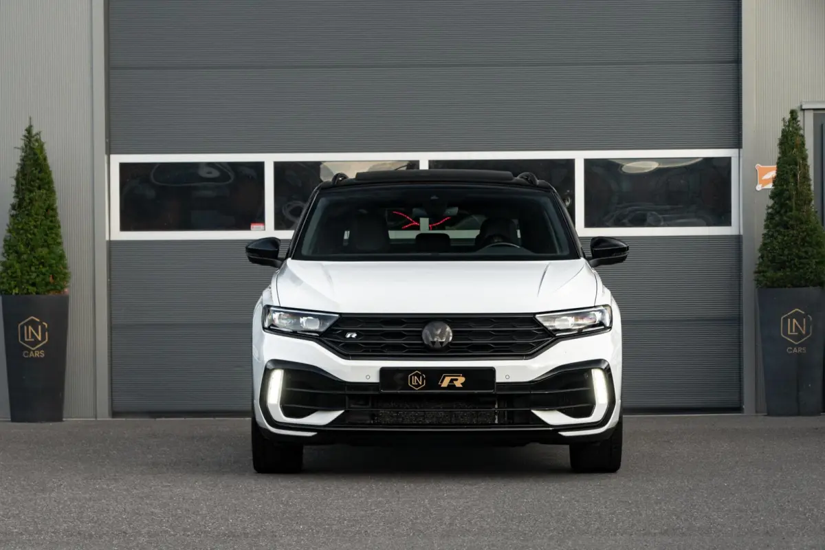 2.0 TSI 4Motion R|Akrapovic|DAB|Pano|ACC