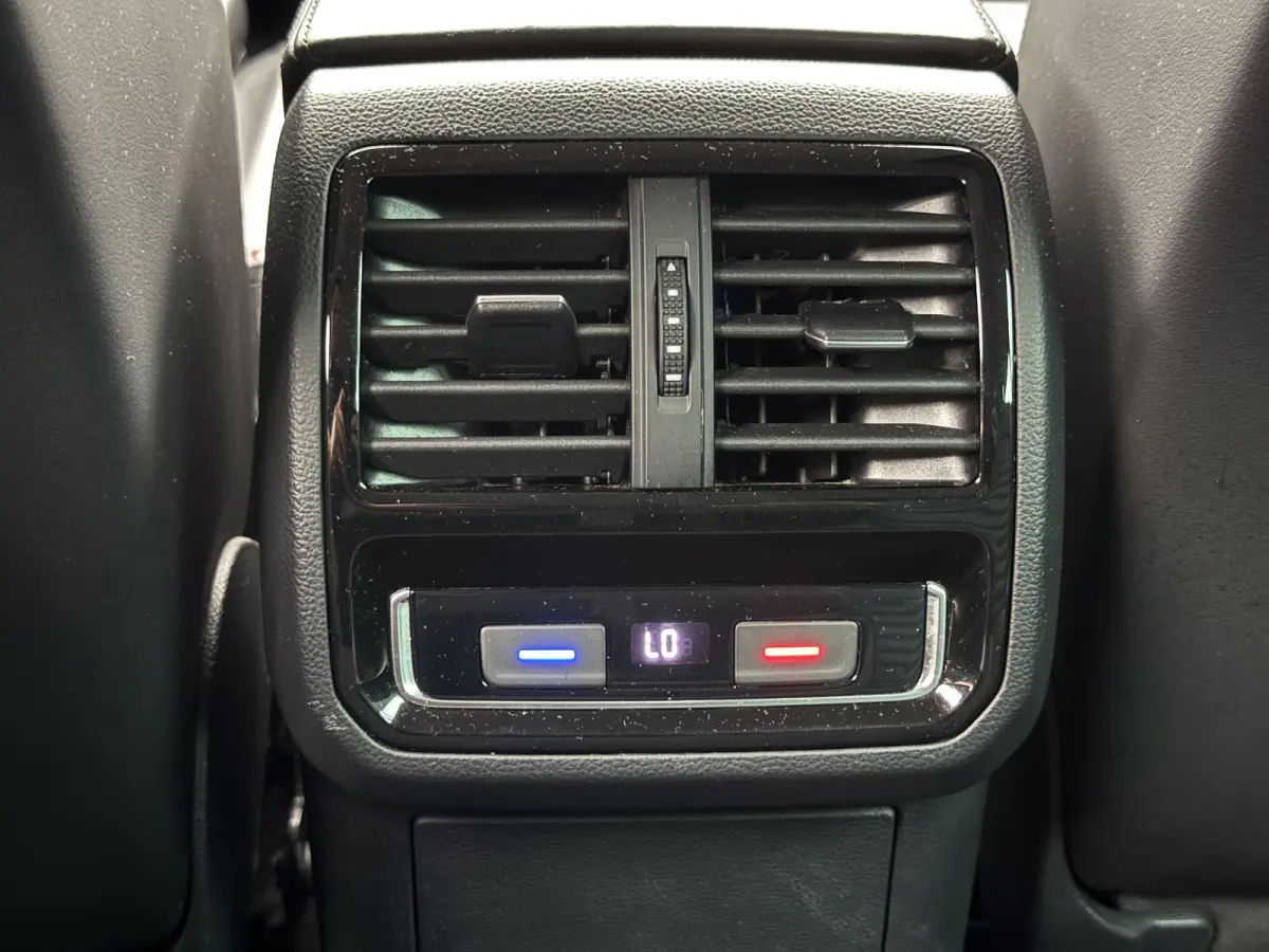 2.0 TDI R-Line Business