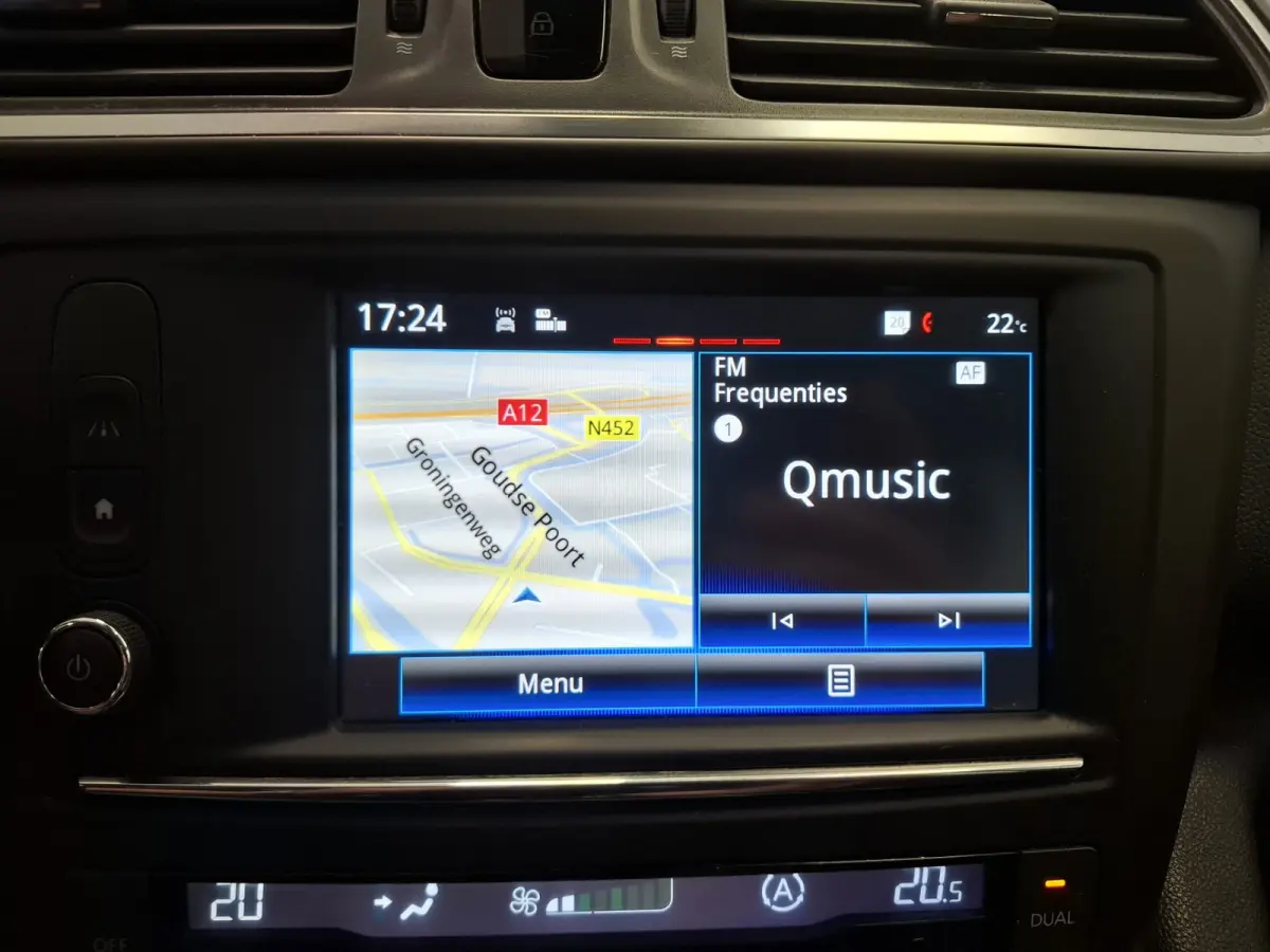 1.5 dCi Intens Trekhaak Navigatie Leder Euro 6