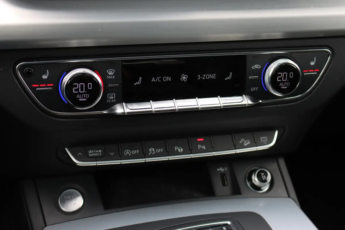 3.0 TDI Quattro Sport S Line Black Edition | Luchtvering | Bang&Olufsen | ACC | Nappa Leder | Memory | Surround Camera | Stoelverwarming V+A | Panoramadak |