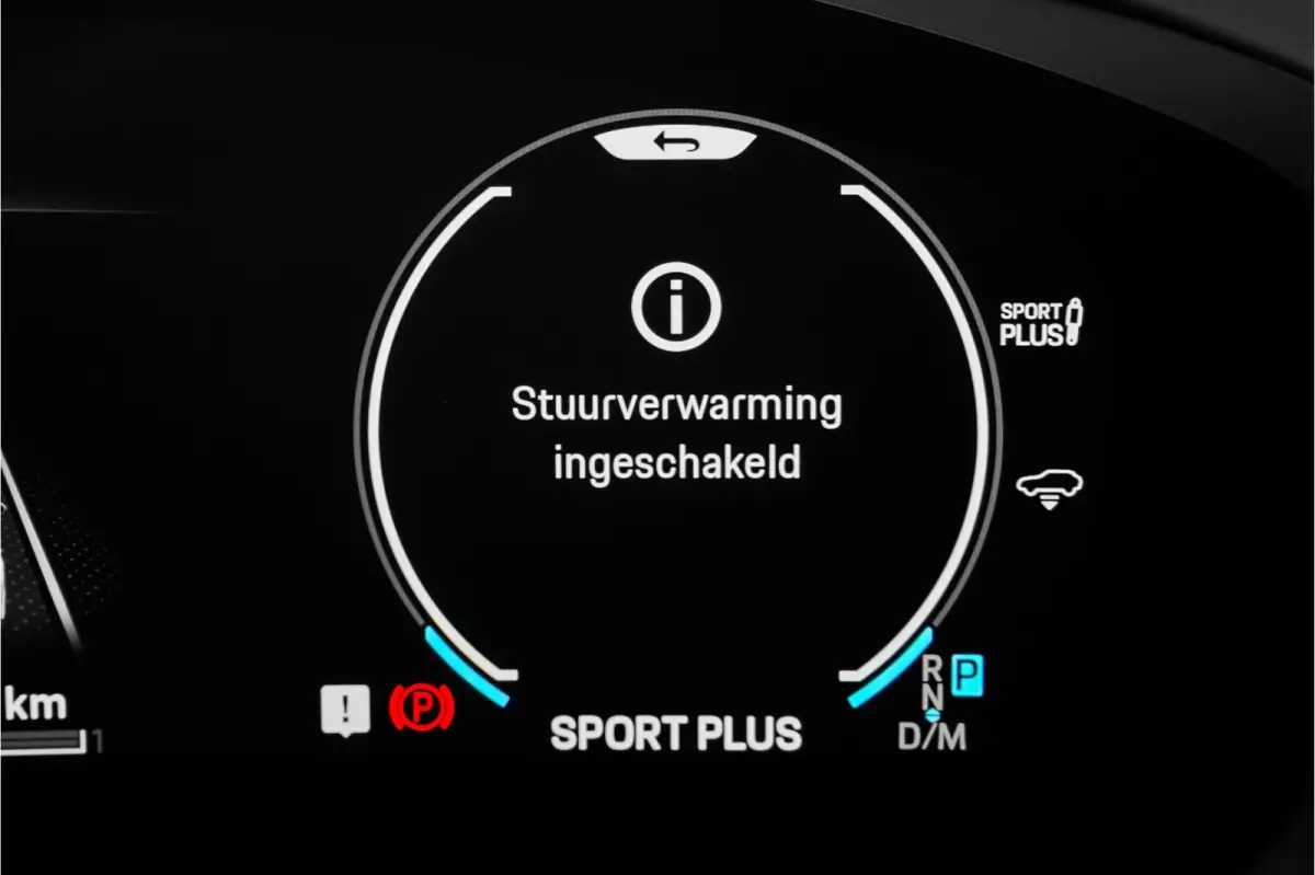 3.0 E-Hybrid Sport Design Pano ACC Stoelventilatie 18-wegs Bose 22"