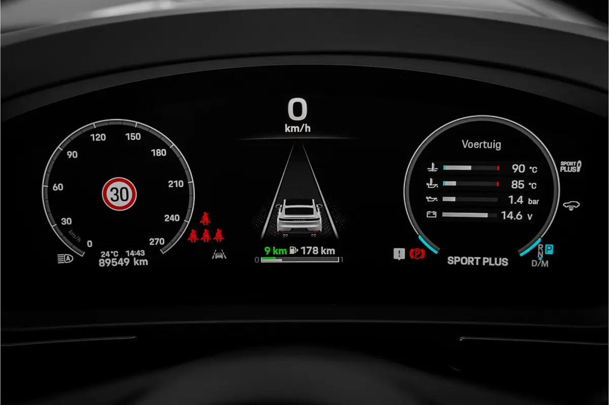 3.0 E-Hybrid Sport Design Pano ACC Stoelventilatie 18-wegs Bose 22"