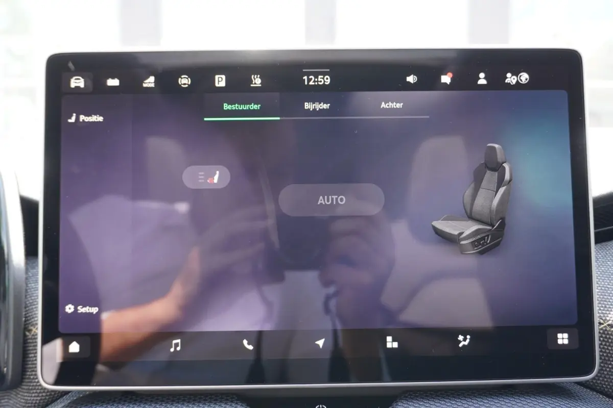 1.5 TSI 204pk PHEV Business Edition | Panoramadak | Trekhaak | Rondomzicht Camera