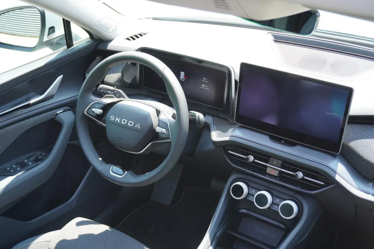 1.5 TSI 204pk PHEV Business Edition | Panoramadak | Trekhaak | Rondomzicht Camera
