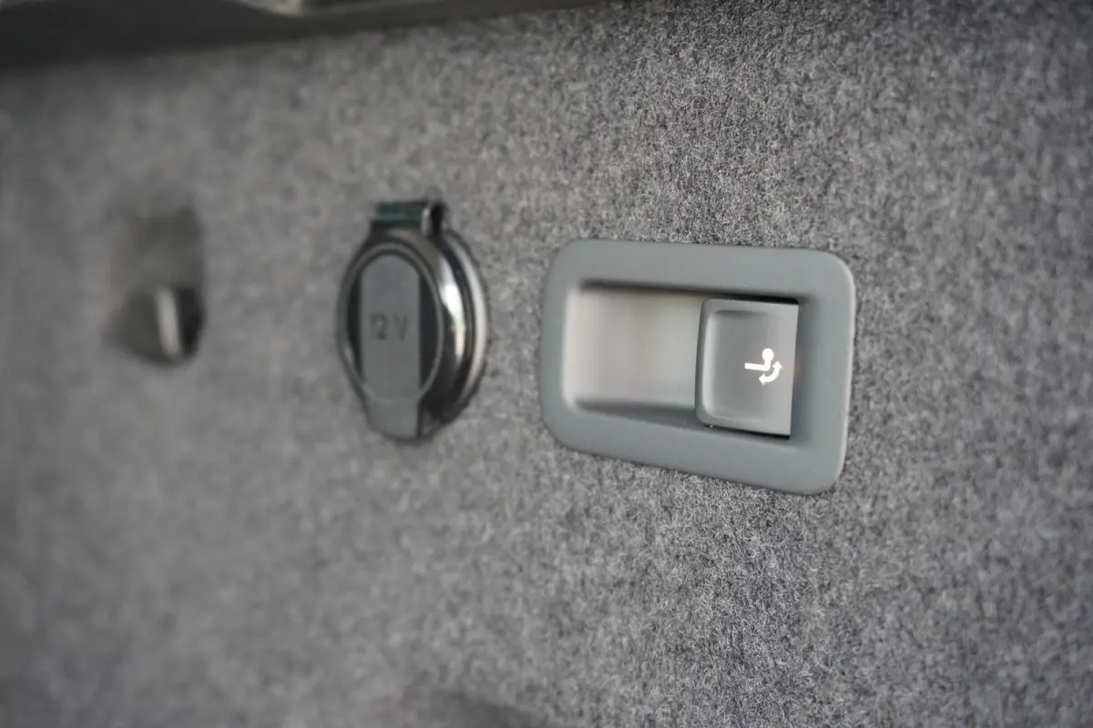 1.5 TSI 204pk PHEV Business Edition | Panoramadak | Trekhaak | Rondomzicht Camera
