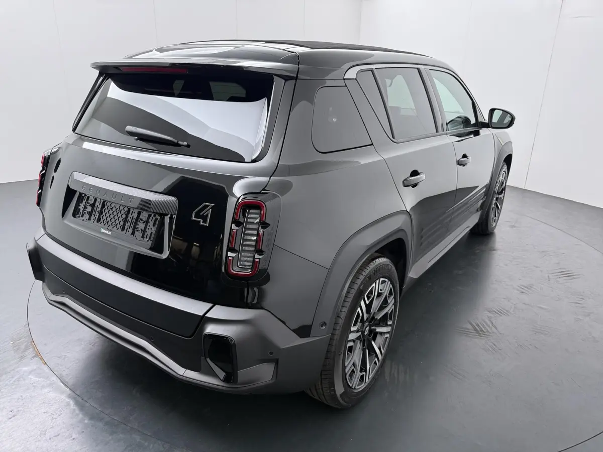 Iconic "plein sud" 150 Pk comfort range | pack advanced driving assist | Harman Kardon |