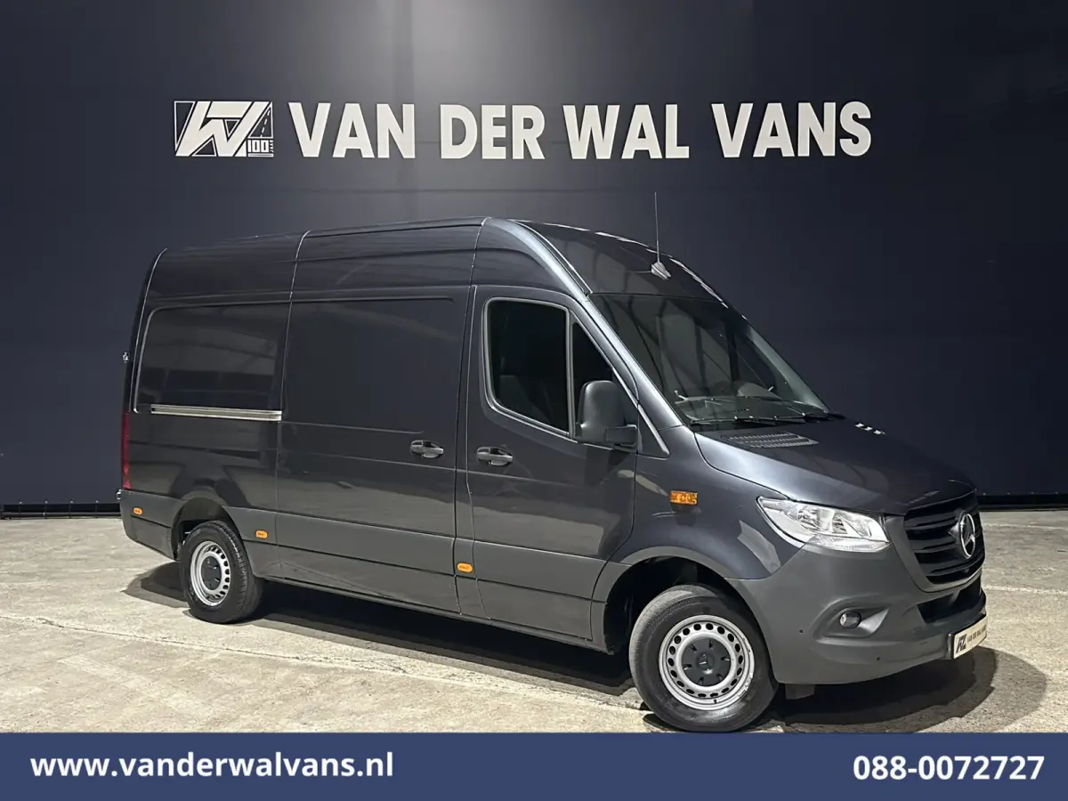 317 CDI 170pk L2H2 Euro6 Airco | 360 graden Camera | Apple Carplay | Cruisecontrol | Stoelverwarming Android Auto, Chauffeursstoel, Parkeersensoren, Bijrijdersbank