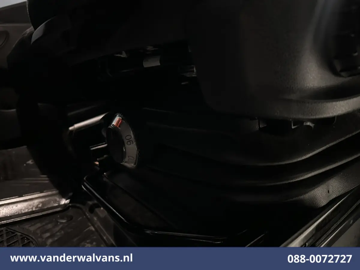 317 CDI 170pk L2H2 Euro6 Airco | 360 graden Camera | Apple Carplay | Cruisecontrol | Stoelverwarming Android Auto, Chauffeursstoel, Parkeersensoren, Bijrijdersbank