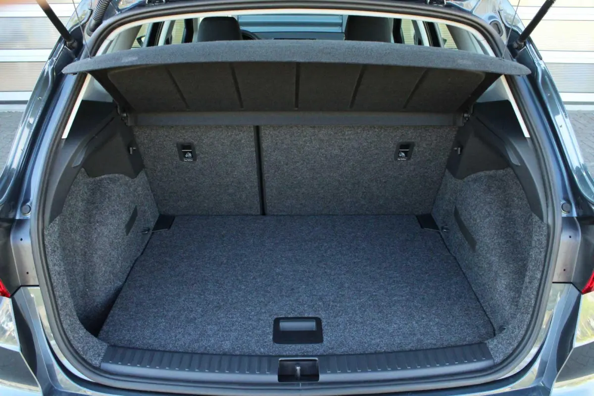 1.0 EcoTSI 95pk Style | 16" Velgen | Apple Carplay/Android Auto