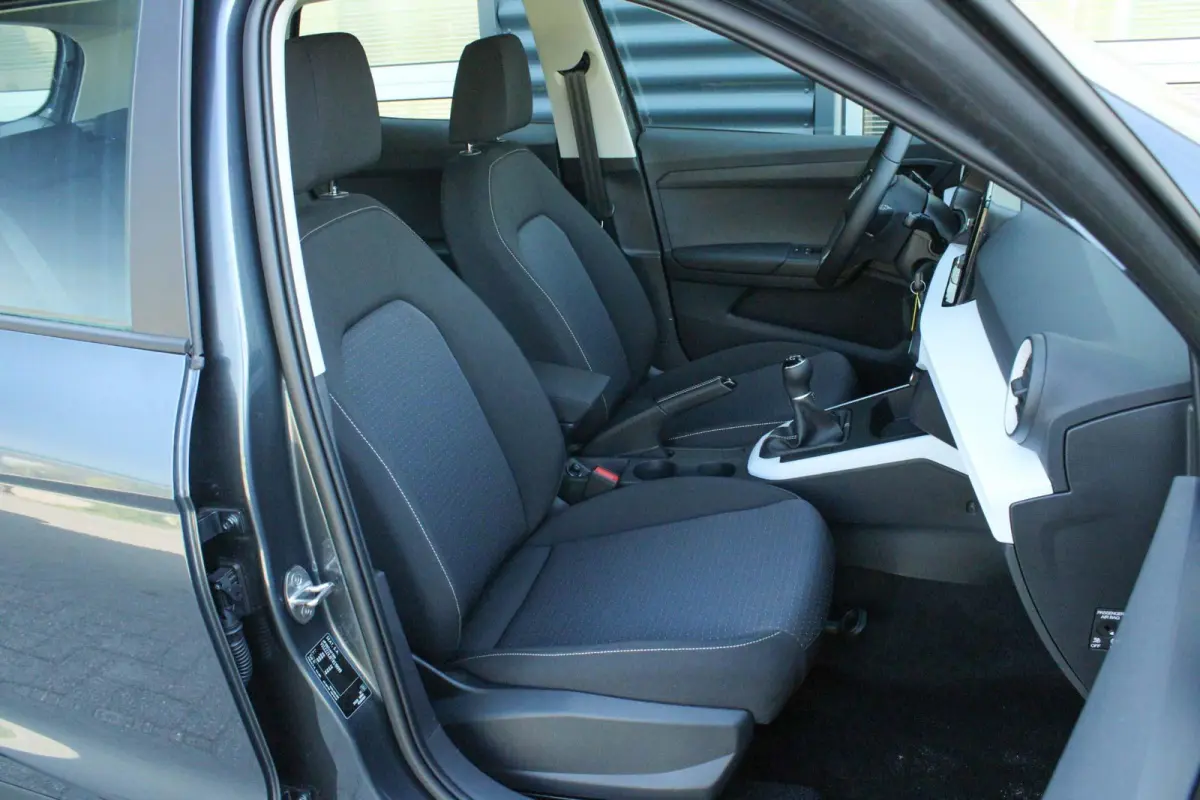 1.0 EcoTSI 95pk Style | 16" Velgen | Apple Carplay/Android Auto