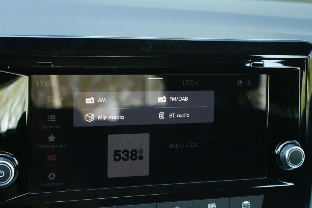 1.0 EcoTSI 95pk Style | 16" Velgen | Apple Carplay/Android Auto