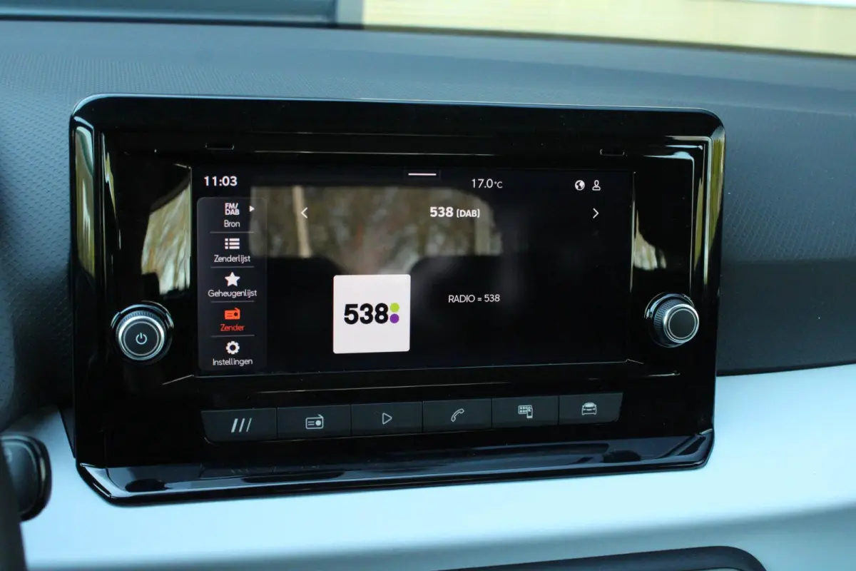 1.0 EcoTSI 95pk Style | 16" Velgen | Apple Carplay/Android Auto