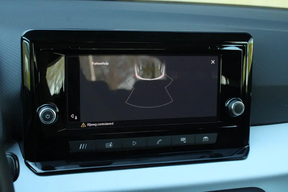 1.0 EcoTSI 95pk Style | 16" Velgen | Apple Carplay/Android Auto