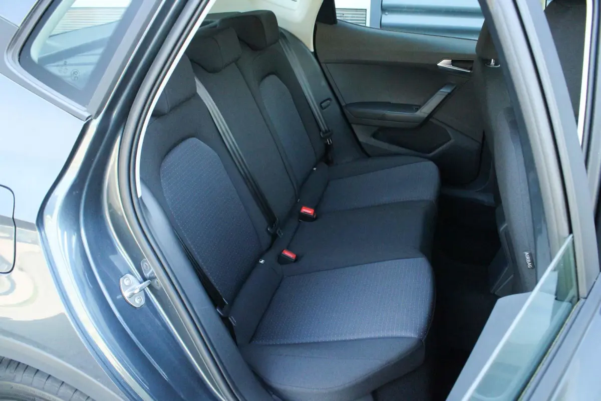 1.0 EcoTSI 95pk Style | 16" Velgen | Apple Carplay/Android Auto