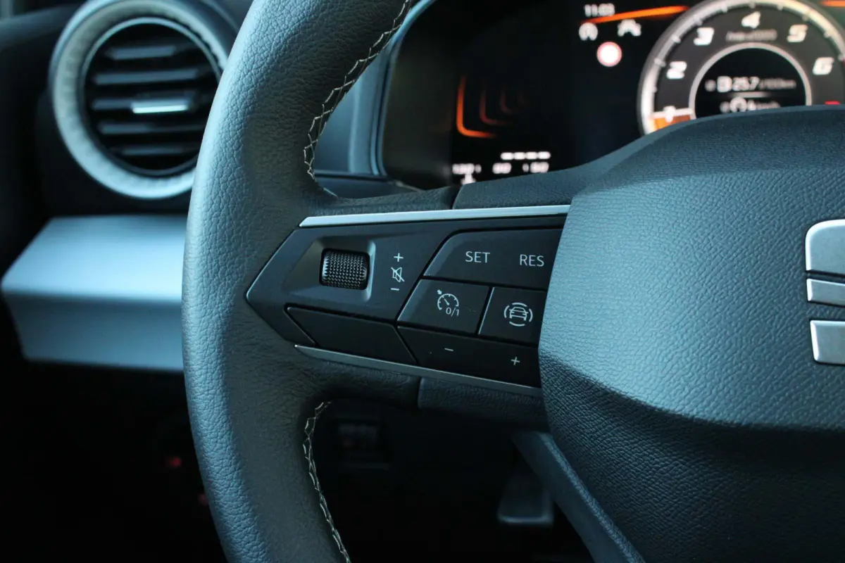 1.0 EcoTSI 95pk Style | 16" Velgen | Apple Carplay/Android Auto