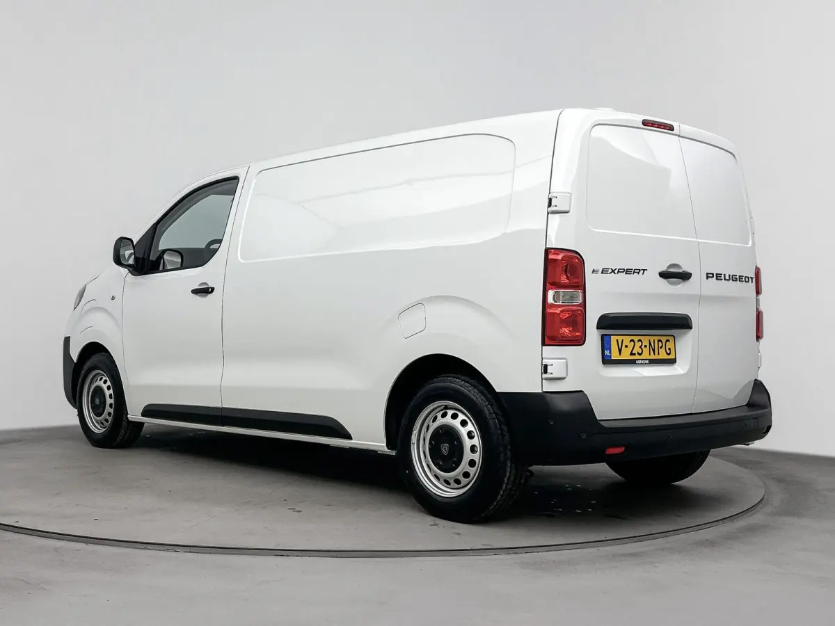 EV L2 75 kWh | 3-Zits | Achteruitrijcamera | Airco | Cruise Control