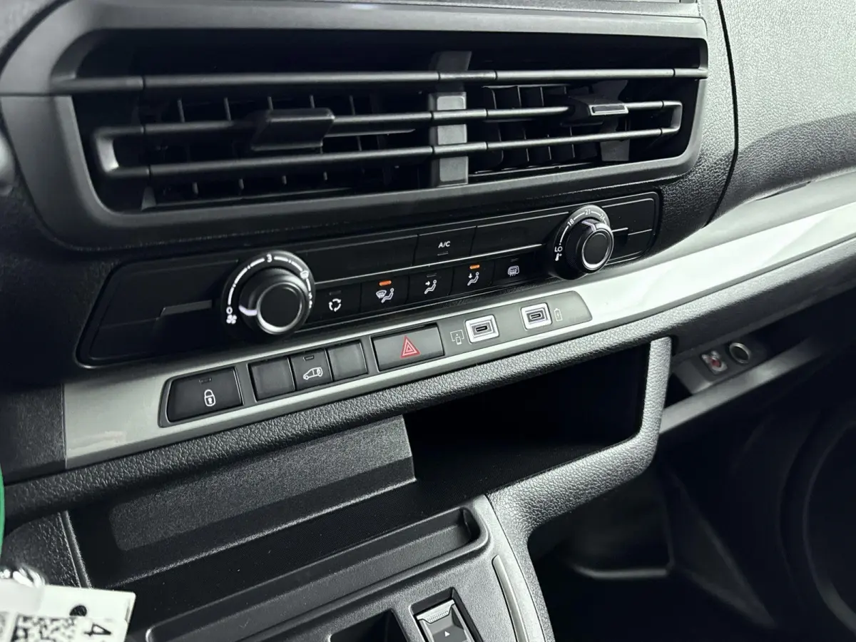 EV L2 75 kWh | 3-Zits | Achteruitrijcamera | Airco | Cruise Control