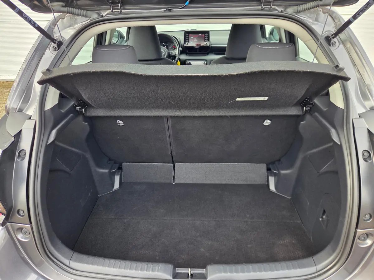 1.5 Hybrid Active DAB / Airco (automatisch) / Hill hold